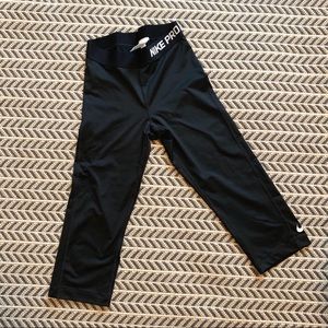 Cropped Compression Leggings